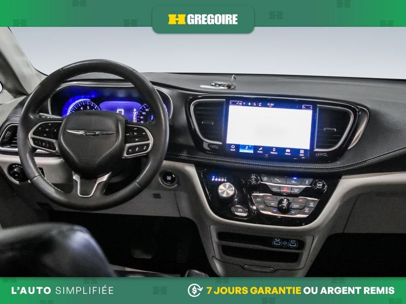2023 Chrysler Pacifica White Saint-Eustache - photo #18