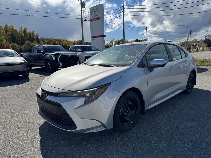 Toyota Corolla LE CVT 2027 Argent classique métallisé