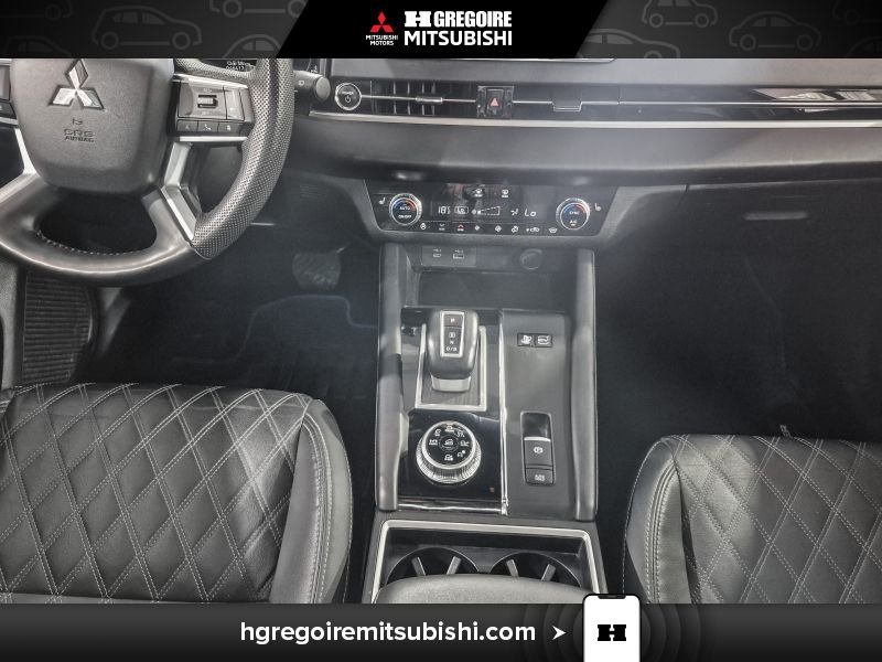 Mitsubishi Outlander PHEV 2023 Noir Blainville - photo #25