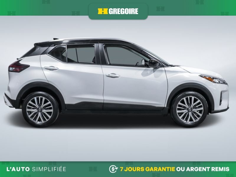 2023 Nissan Kicks White Carignan - photo #10