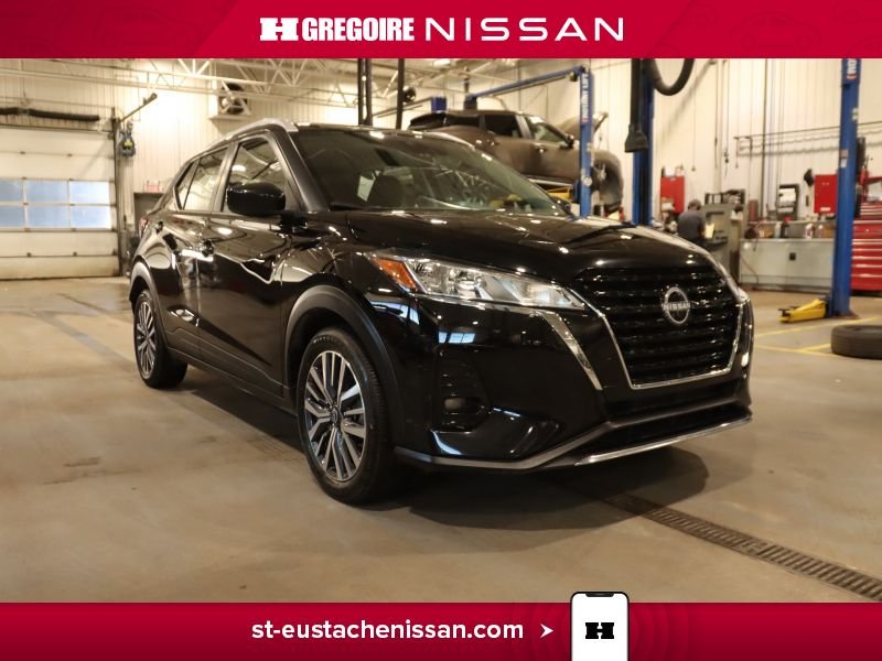 Nissan Kicks SV DEM. A DISTANCE SIEGES CHAUFFANTS APPLE CARPLAY 2024 Noir