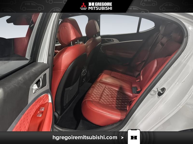 2023 Genesis G70 Grey Laval - photo #29