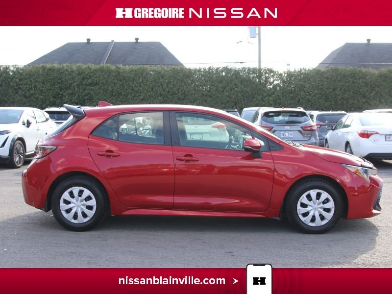 2021 Toyota Corolla Red Saint-Eustache - photo #10