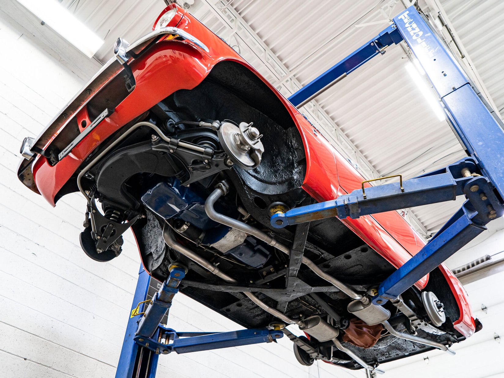 Sunbeam Tiger Unrestored with single repaint **PRIX EN USD** 1967 Rouge Montréal - photo #87