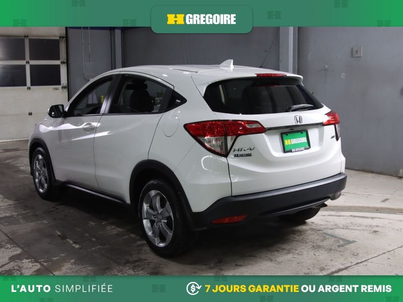 2021 Honda HR-V White Blainville - photo #4