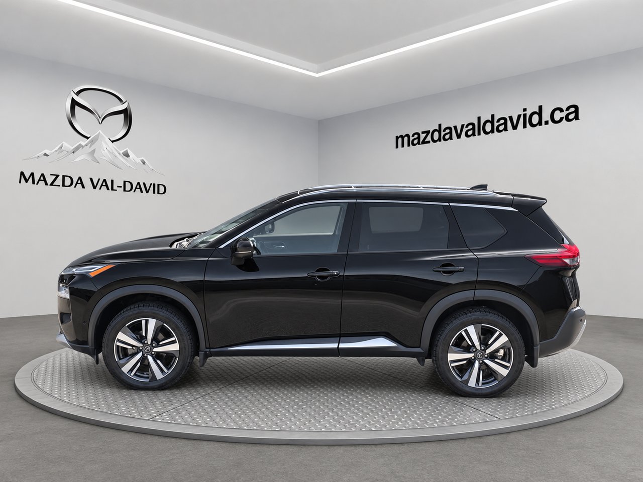 2023 Nissan Rogue Platine Black Val-David - photo #2