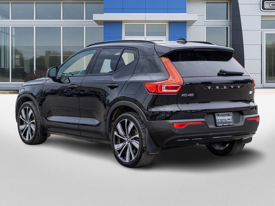 Volvo Recharge XC40 tout électrique XC40 Recharge Plus 2022 Noir