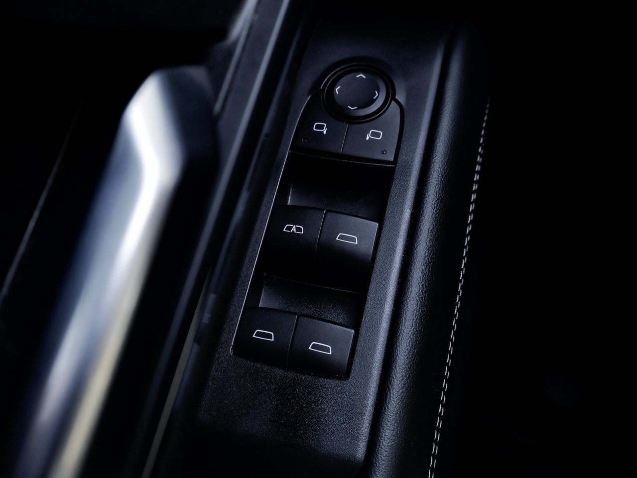 2026 GMC Terrain AWD 4dr Elevation Grey Sherwood Park - photo #16