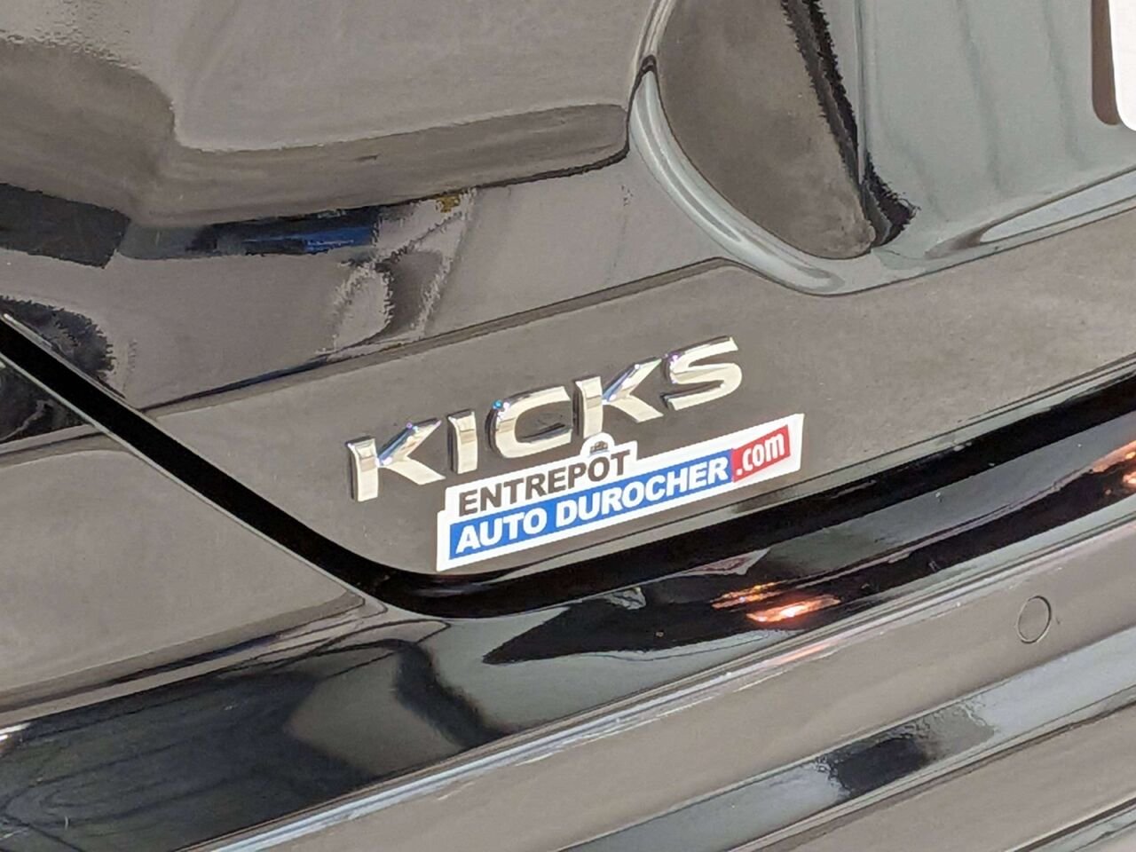 2024 Nissan Kicks S FWD Black Val-David - photo #31