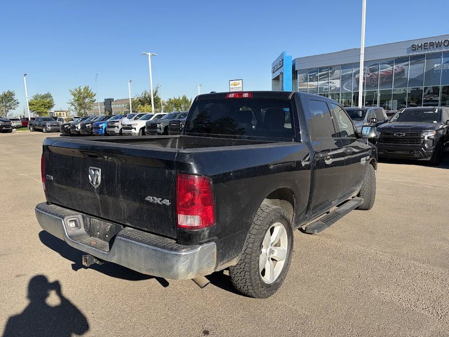 2022 Ram 1500 Classic 2022 Black