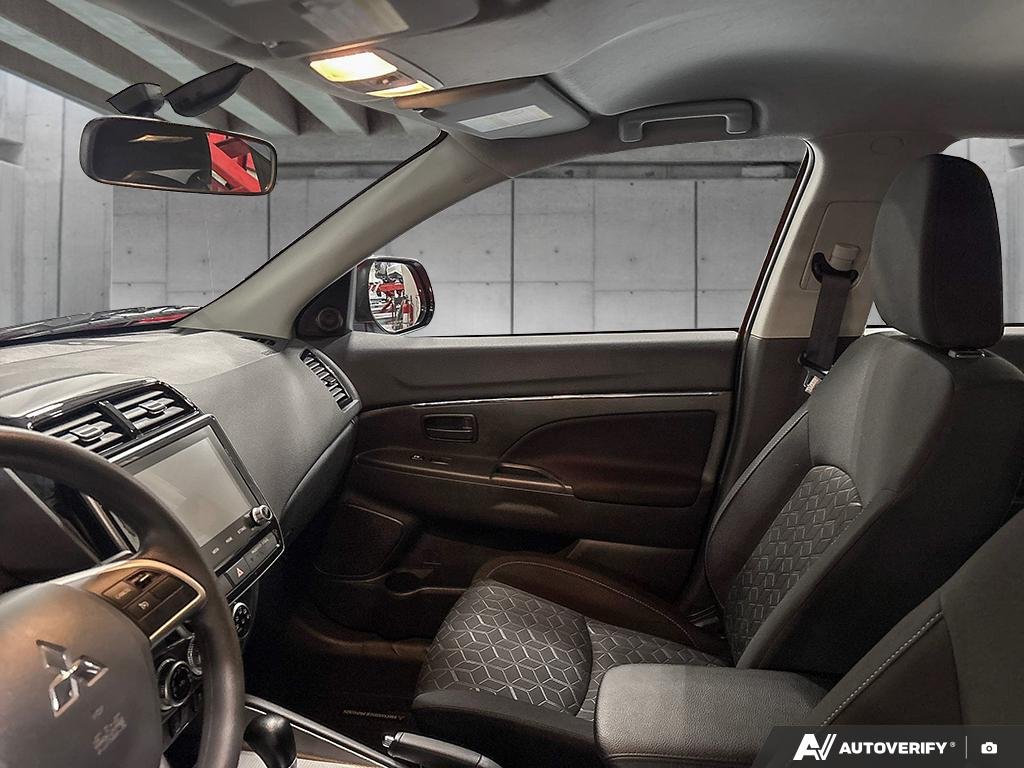 2026 Mitsubishi RVR 264049 | ES Red Edmonton - photo #21
