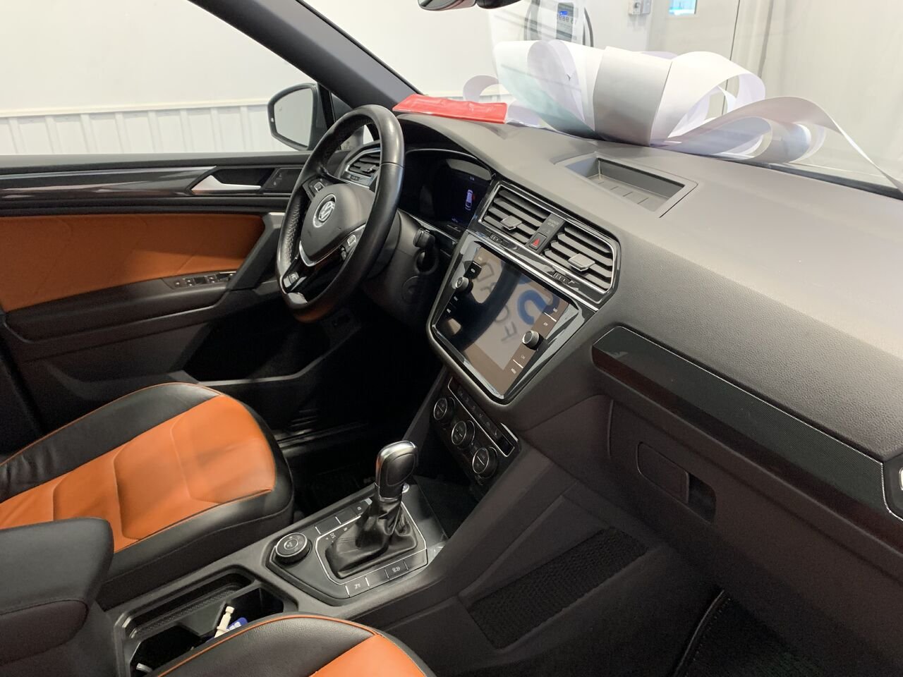 2019 Volkswagen Tiguan R-LINE Grey Châteauguay - photo #16