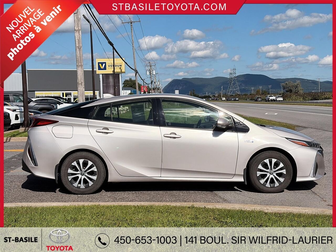 TOYOTA Prius Prime 2020 Argent Saint-Basile-le-Grand - photo #3