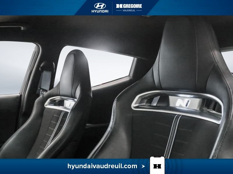 2022 Hyundai Veloster Grey Vaudreuil-Dorion - photo #13
