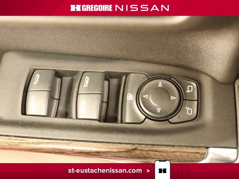 2022 Chevrolet Silverado Red Saint-Eustache - photo #34