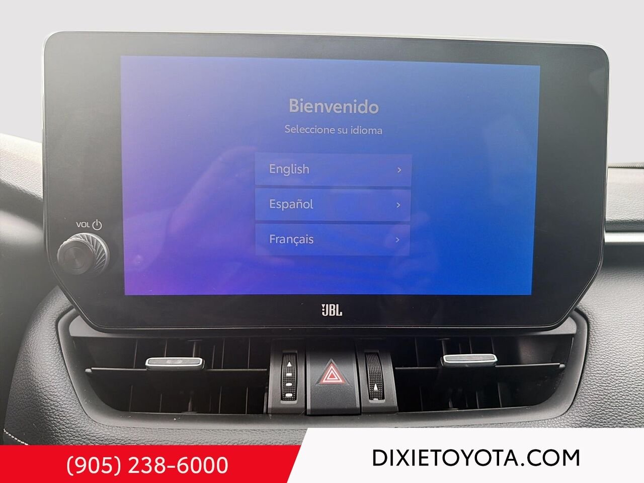 2024 Toyota RAV4 LIMITED AWD / CLEAN CARFAX / HEATED AND VENTILATED SEATS / MOONROOF / ALLOY WHEELS / CARPLAY AND ANDROID AUTO White Mississauga - photo #14