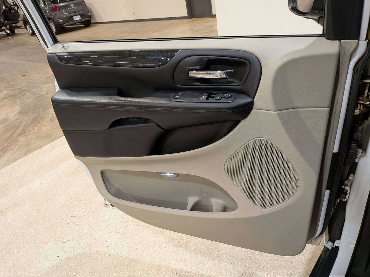 Dodge Grand Caravan 2019 Blanc Val-David - photo #27