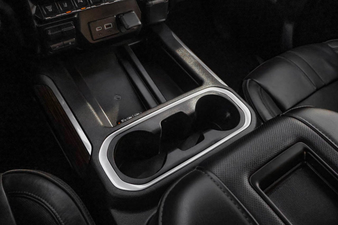 2022 Chevrolet Silverado 3500HD 4WD Crew Cab 159 High Country Black Sherwood Park - photo #27