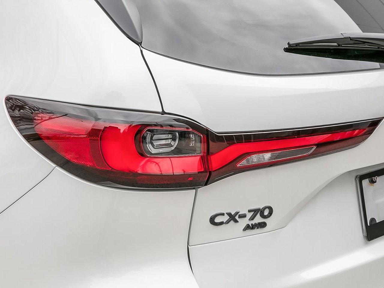 2026 Mazda CX-70 PHEV JM3KJDHA3T1208910 Rhodium White Metallic Mirabel - photo #10