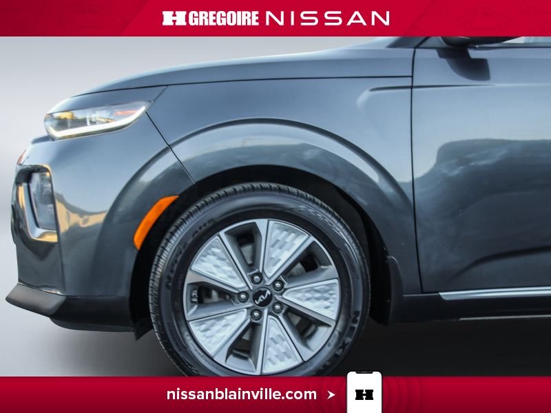2022 Kia Soul Grey Blainville - photo #26
