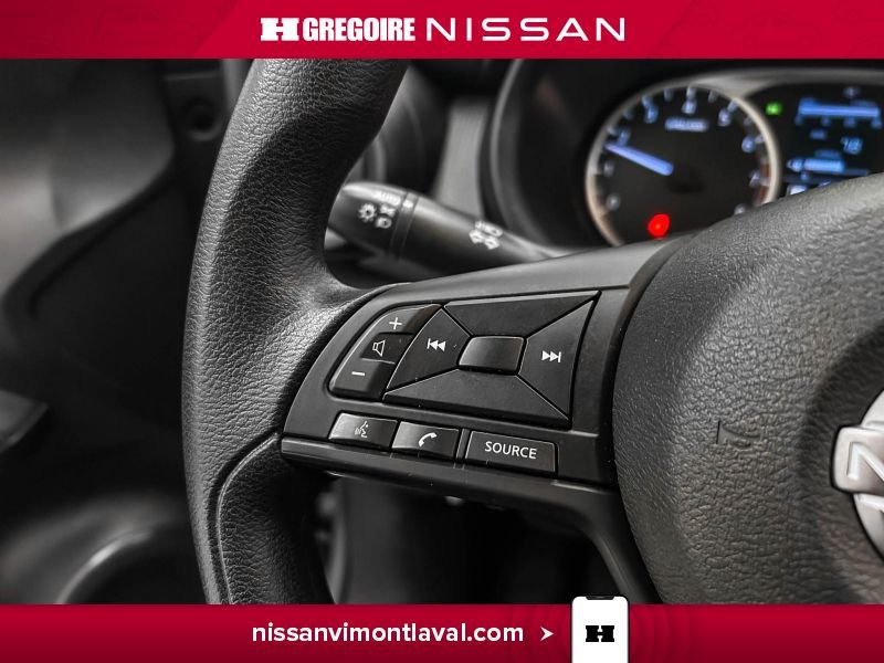 Nissan Kicks 2023 Gris Laval - photo #25