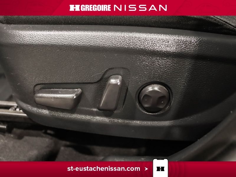 2022 Kia Soul White Saint-Eustache - photo #25