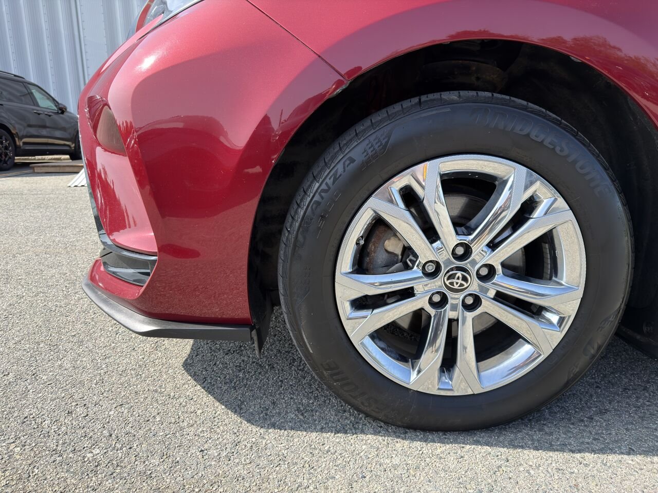 2022 Toyota Sienna Red Thetford Mines - photo #7