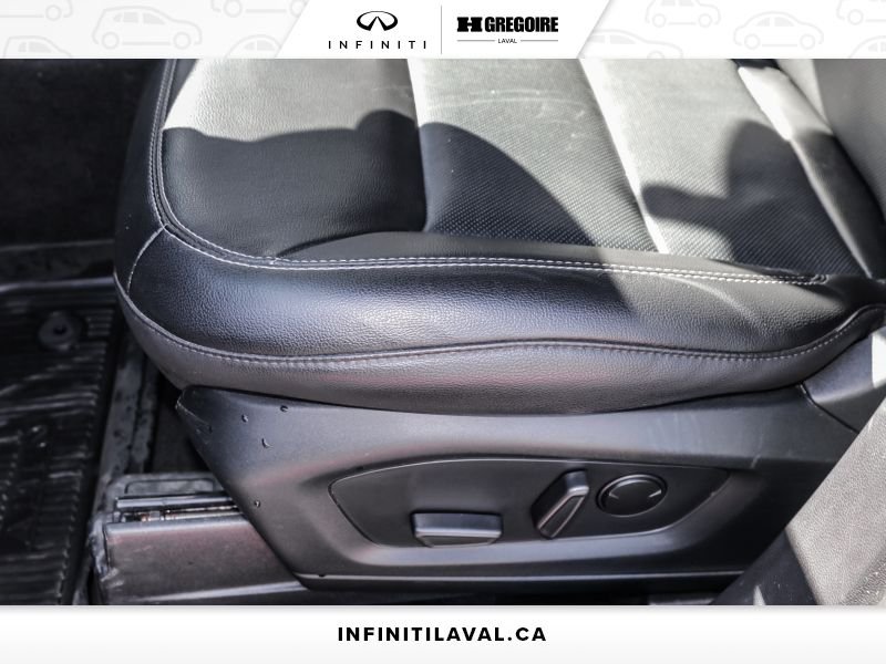 2022 Ford Explorer Blainville - photo #13