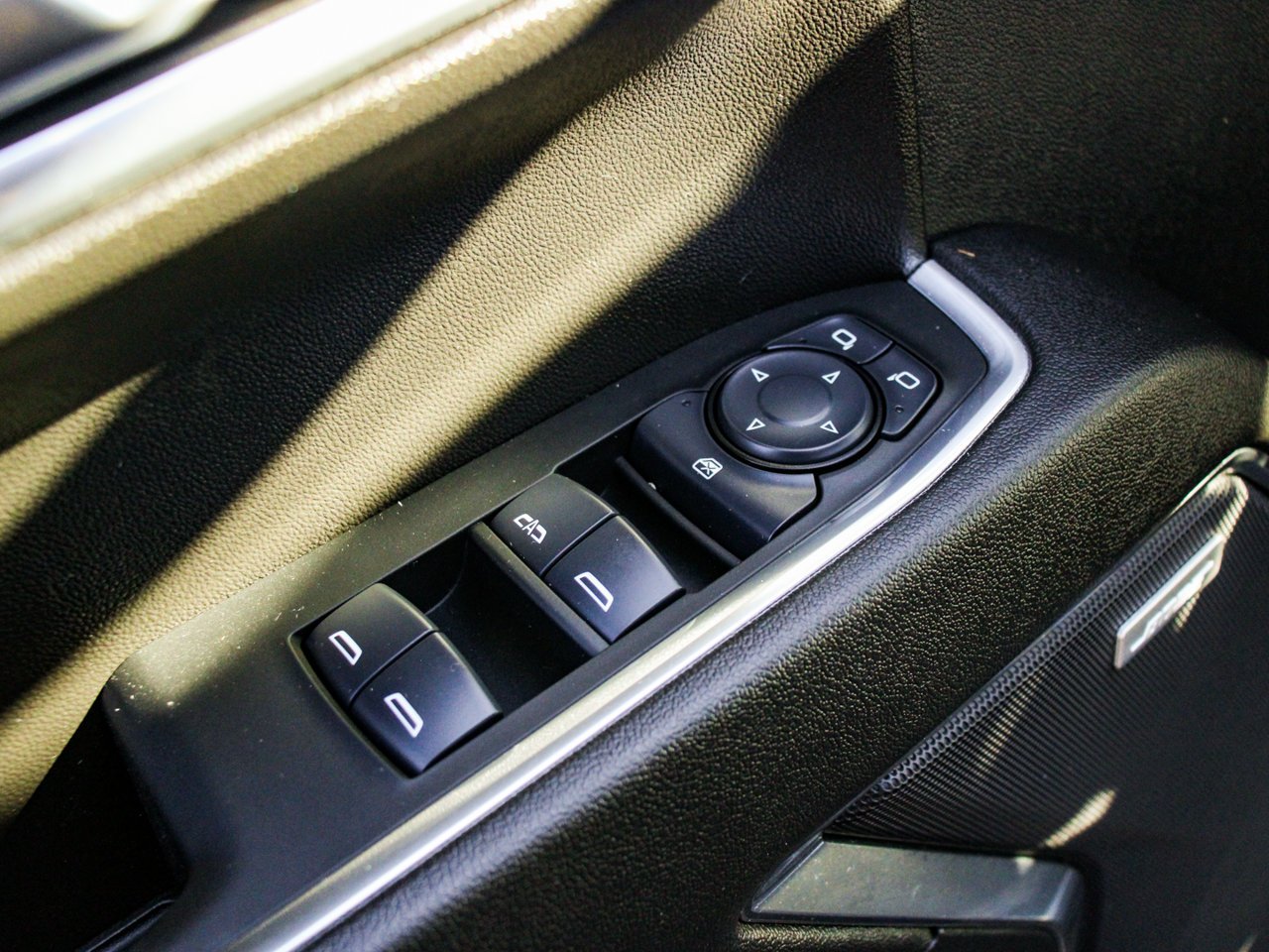 2024 GMC Sierra 1500 4WD Crew Cab 147 Elevation Black Sherwood Park - photo #15