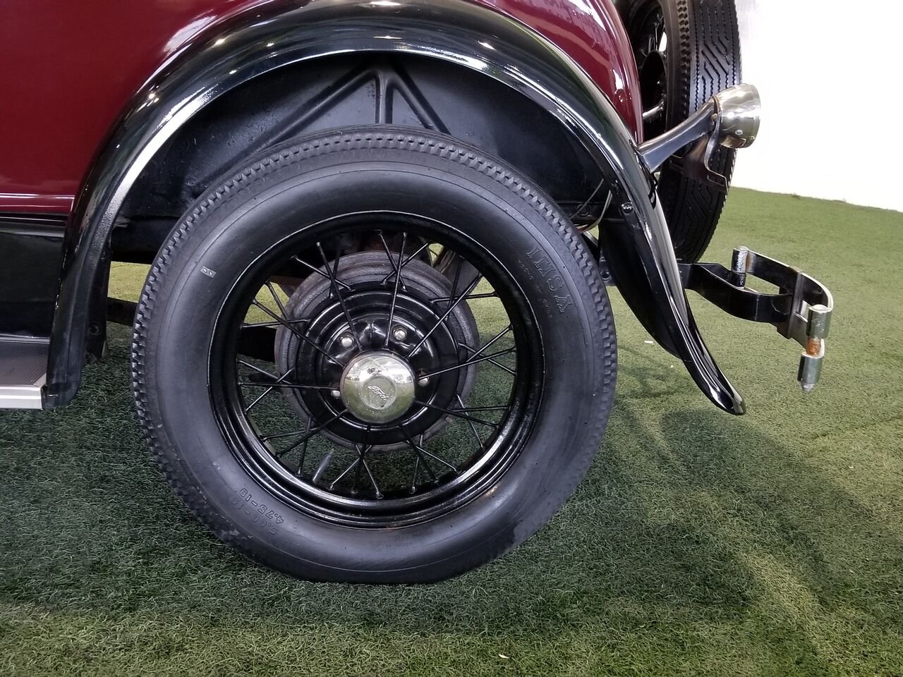 1930 Ford Modèle A Red  - photo #13
