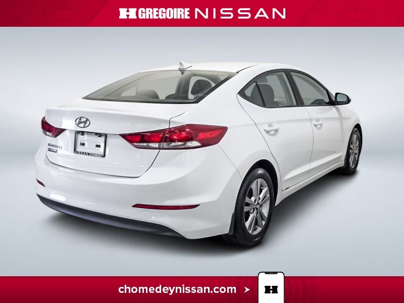 2018 Hyundai Elantra White Saint-Eustache - photo #8