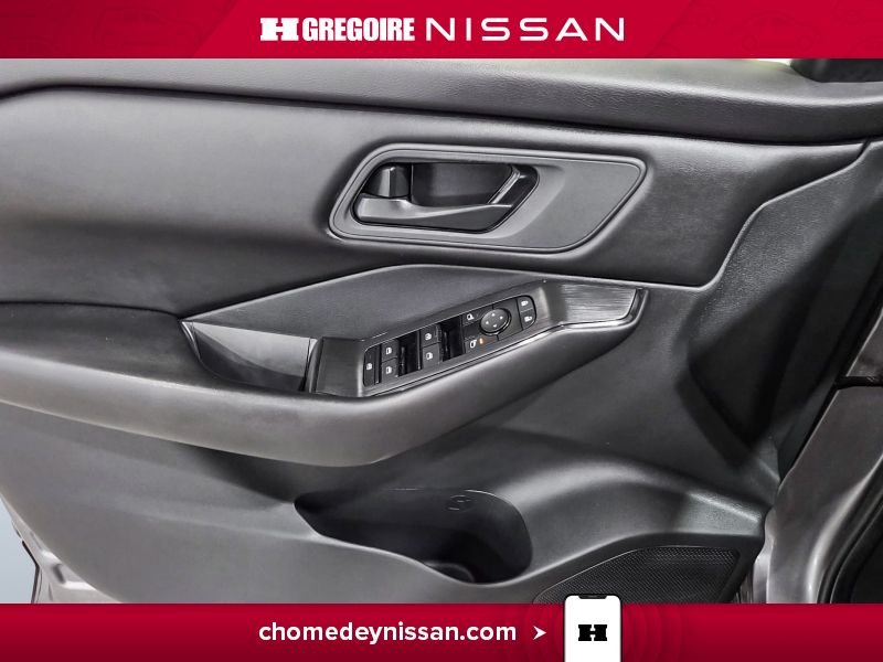 2024 Nissan Rogue Grey Blainville - photo #12