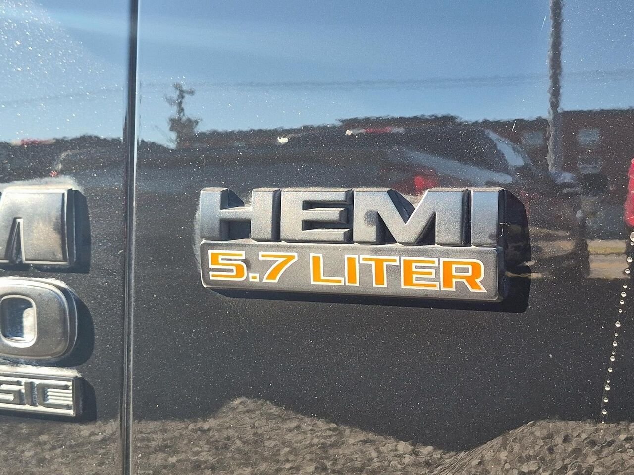 2020 Ram 1500 Classic Black Saint-Jérôme - photo #7