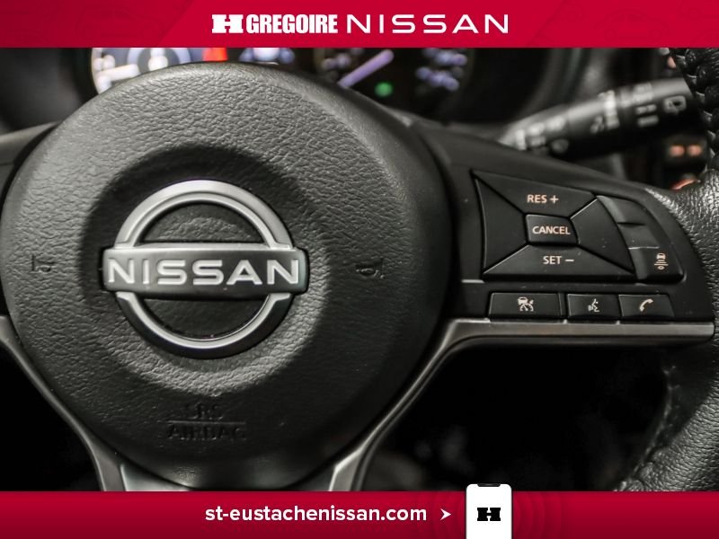 2023 Nissan Kicks White Laval - photo #18