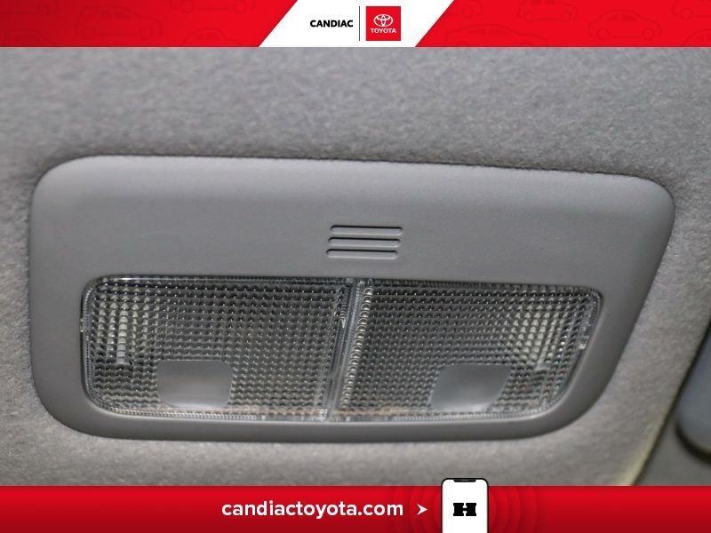2012 Toyota Yaris Silver Saint-Eustache - photo #25