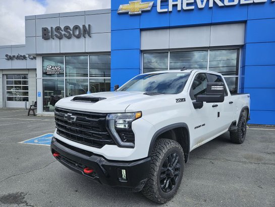 2026 Chevrolet Silverado 2500HD 2026 SUMMIT WHITE