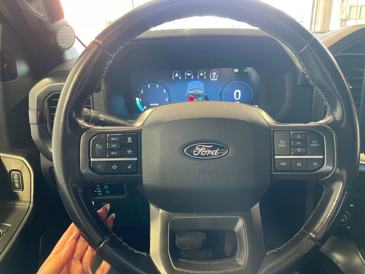 Ford F-150 XLT HYBRID CREW 4X4 303A *3.5L ECOBOOST NAV CAM360 2024 Gris Saint-Jérôme - photo #13