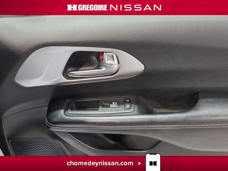 2019 Chrysler Pacifica White Saint-Eustache - photo #34