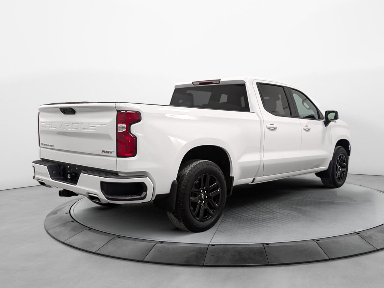 CHEVROLET Silverado 1500 RST 4WD Crew Cab Moteur V8 5.3L 2026 Autre Sherbrooke - photo #5