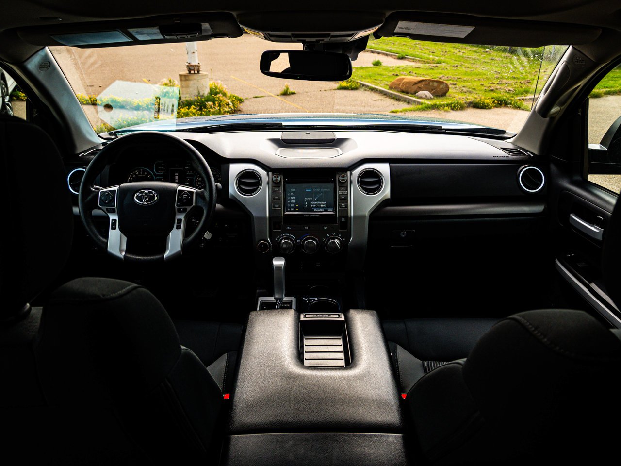 2019 Toyota Tundra 4x4 Crewmax SR5 Plus 5.7L Blue Sherwood Park - photo #28