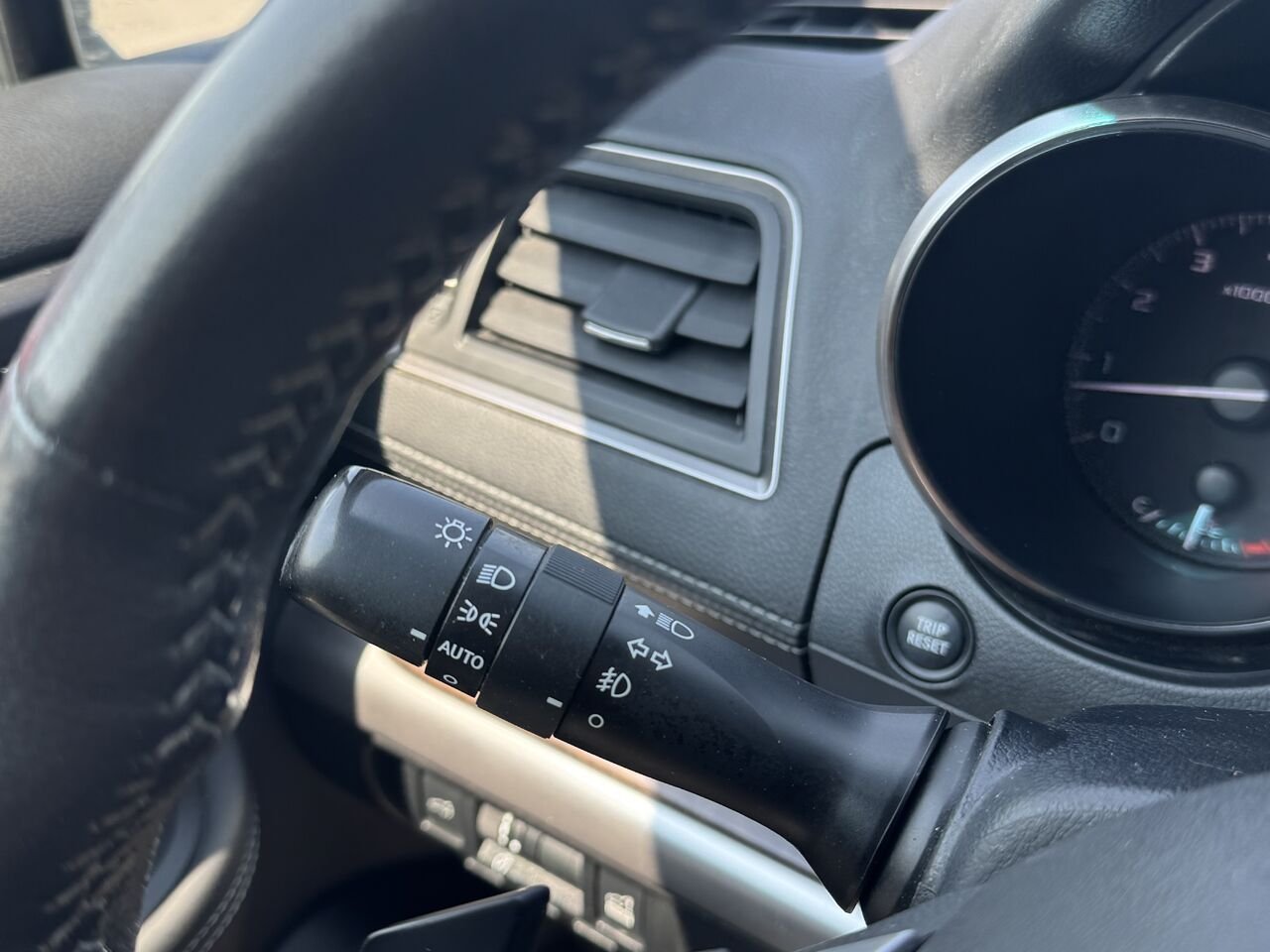 2018 Subaru Outback 3.6R Black Granby - photo #20