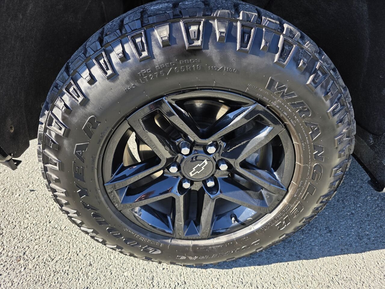 2022 Chevrolet Silverado 1500 Custom Trail Boss Silver Rouyn-Noranda - photo #9
