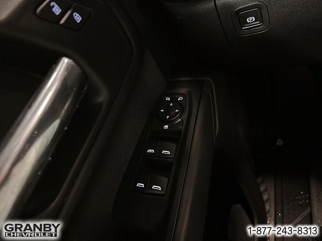 CHEVROLET Silverado 1500 K1500 SILVERADO CREW CAB CUSTOM STD/BOX (1CX) | 26-0791 2026 NOIR Granby - photo #12