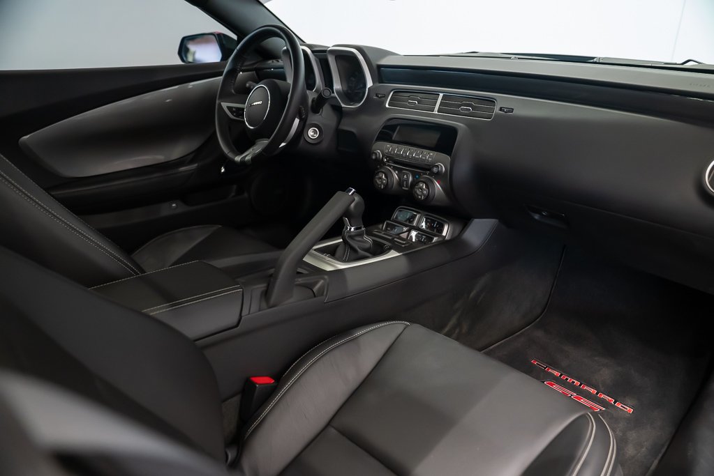 2010 Chevrolet Camaro SS 2SS // LOW KM Black Kirkland - photo #15