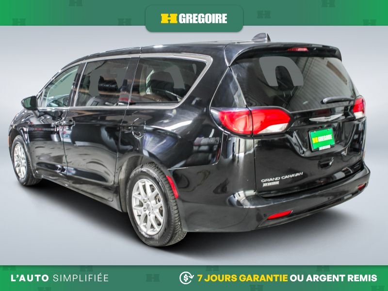 Chrysler Grand Caravan 2024 Noir Laval - photo #5