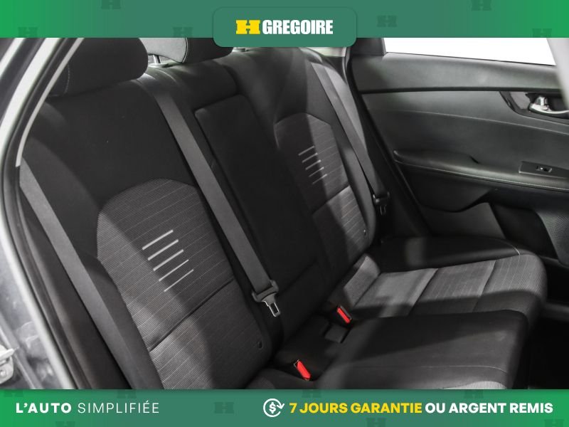 2019 Kia Forte Grey Saint-Eustache - photo #24