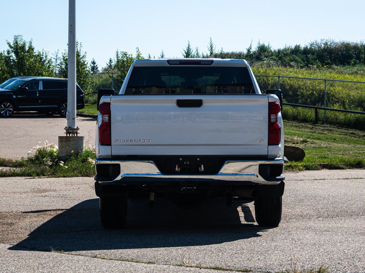 2025 Chevrolet Silverado 2500HD 4WD Crew Cab 159 LT White Sherwood Park - photo #12