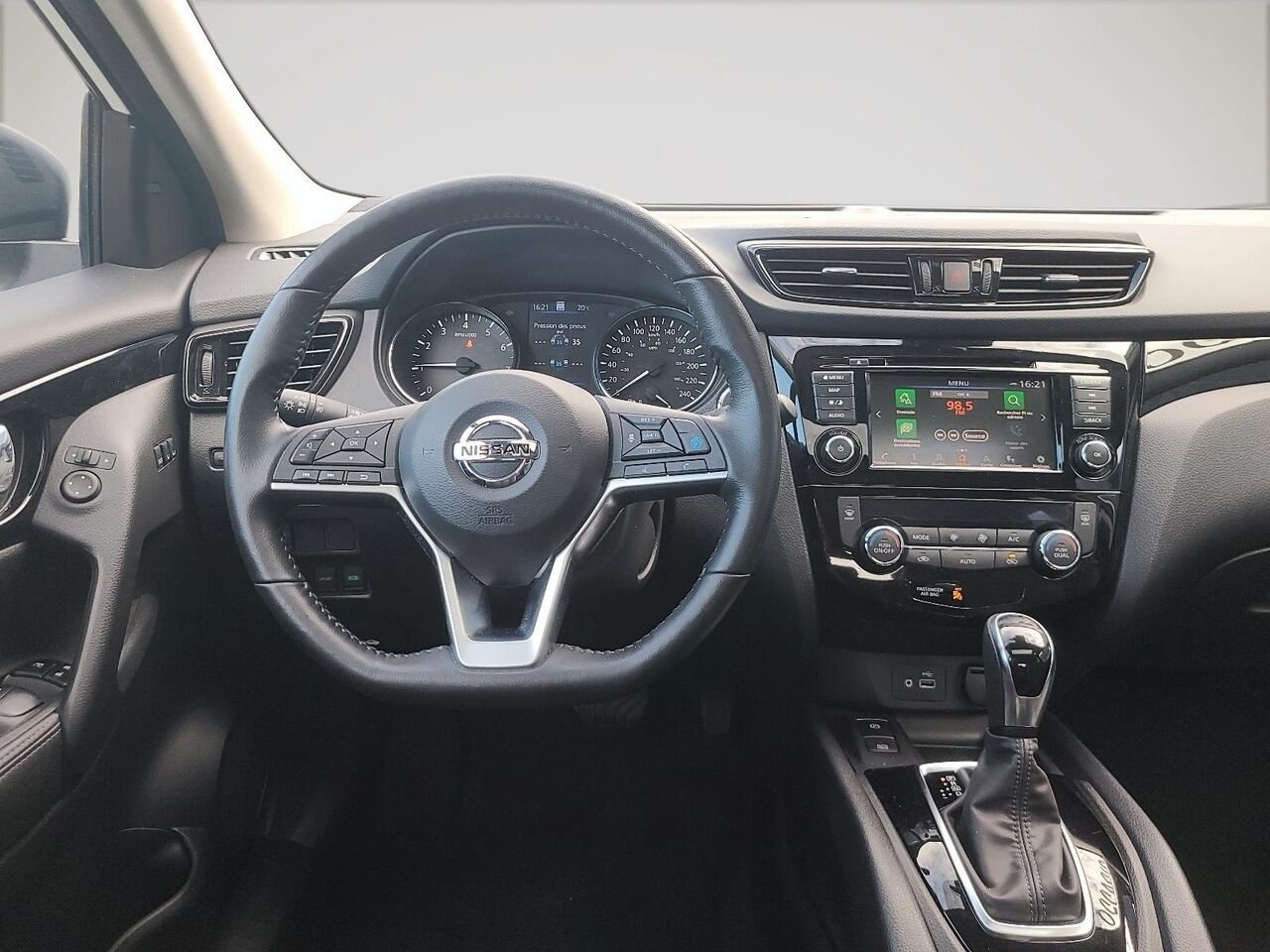 Nissan Qashqai SL 2023 Blanc Québec - photo #16