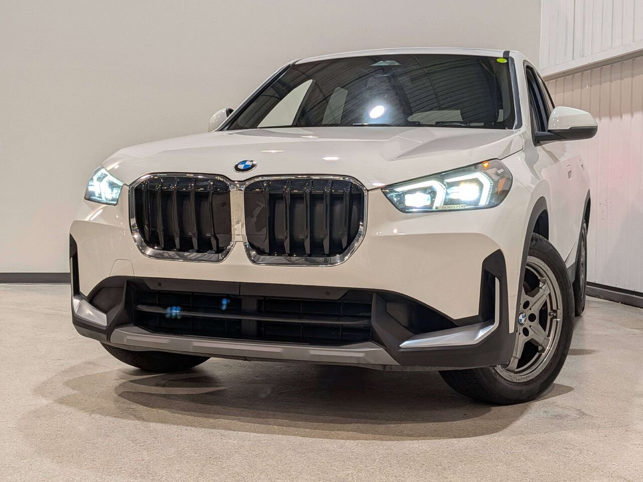 BMW X1 xDrive28i Sports Activity Vehicle 2023 Blanc Val-David - photo #5