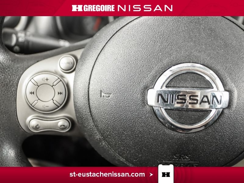2017 Nissan MICRA Red Saint-Eustache - photo #16